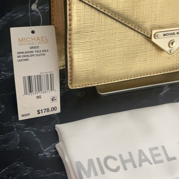 MICHAEL KORS Grace Medium Metallic Leather Envelope Gold Clutch Bag AUTHENTIC - Picture 7 of 16